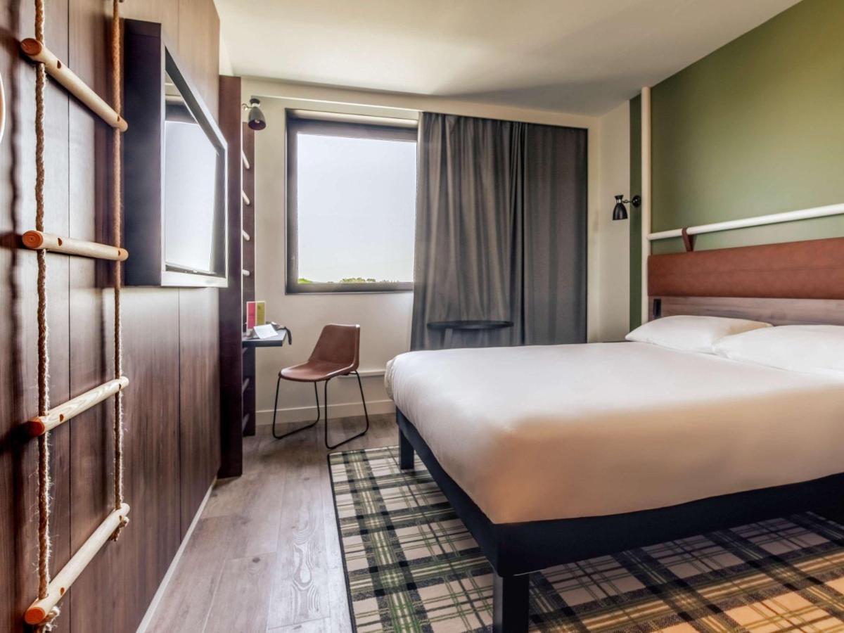 Ibis Styles Castelnaudary Otel Dış mekan fotoğraf